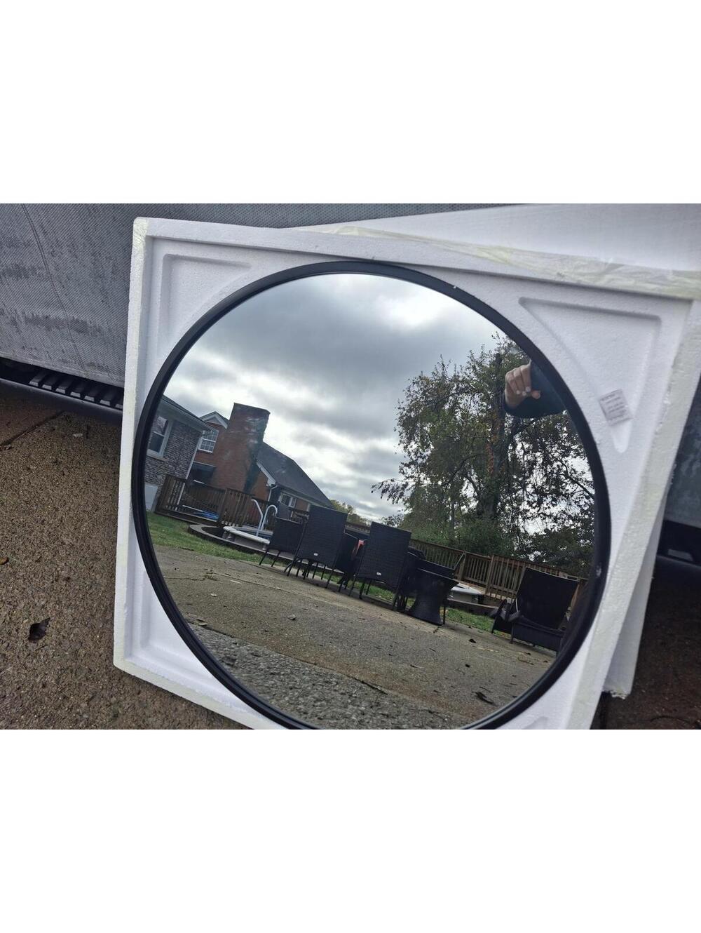 Barnyard Designs Round Wall Mirror